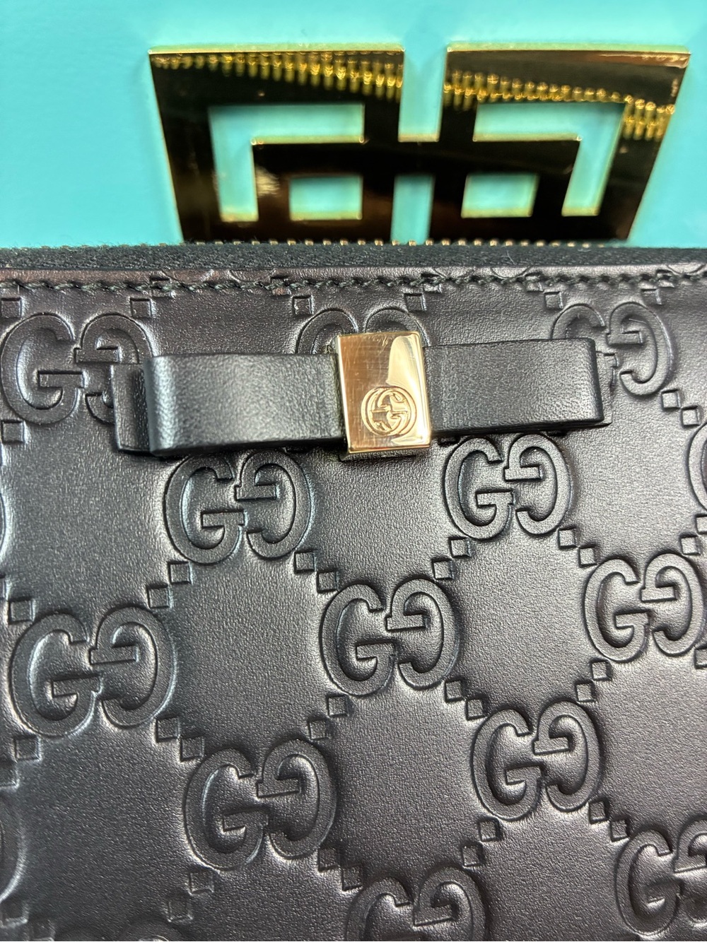 Gucci Black Nero Guccissima GG Zip Around Leather Wallet w/ Bow Accent - NWOT - Picture 4 of 13